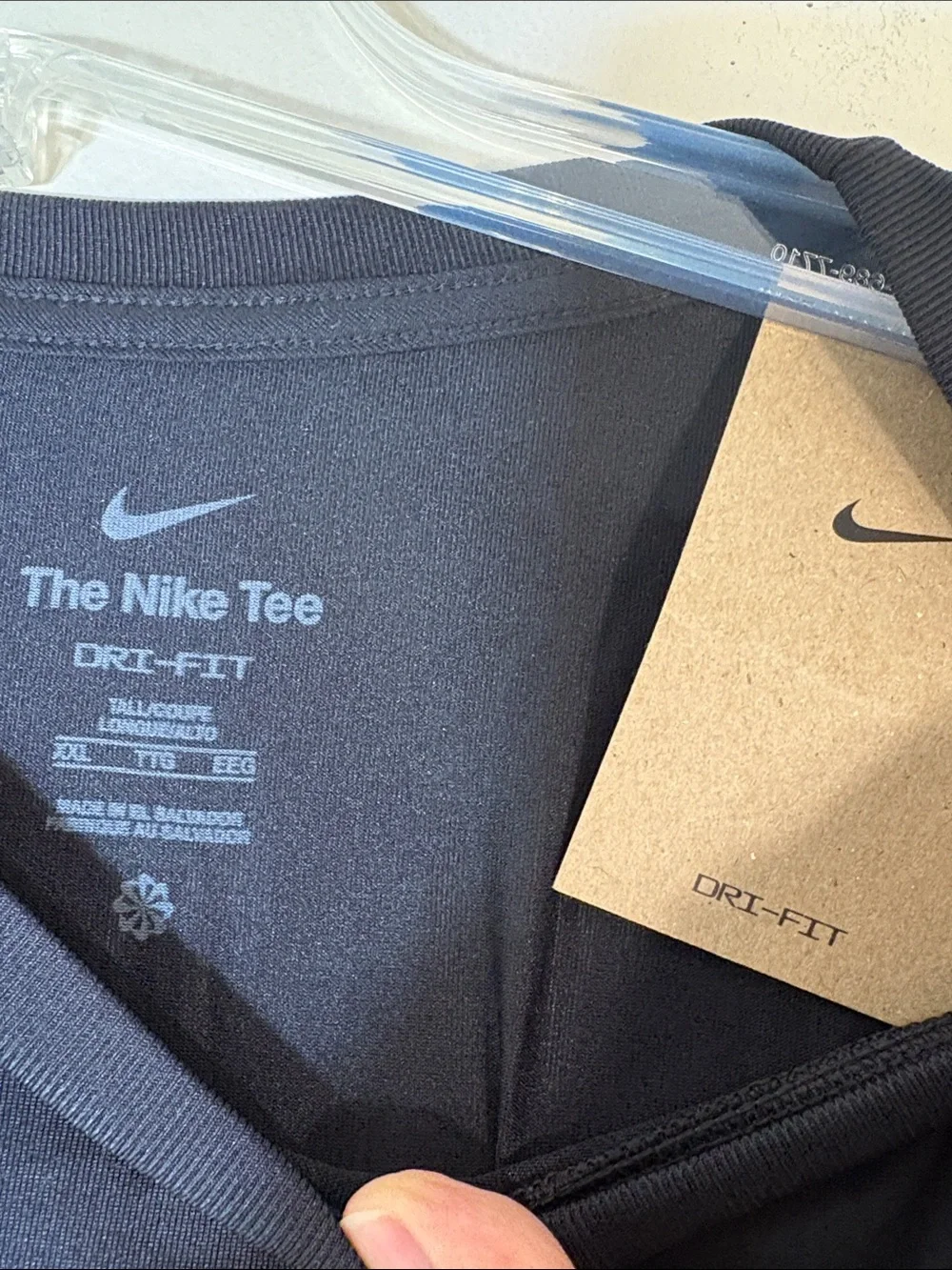 Nike DRI-FIT Long-Sleeve Crew Neck Tee with Reflective Swoosh. Men’s XXL. NWT